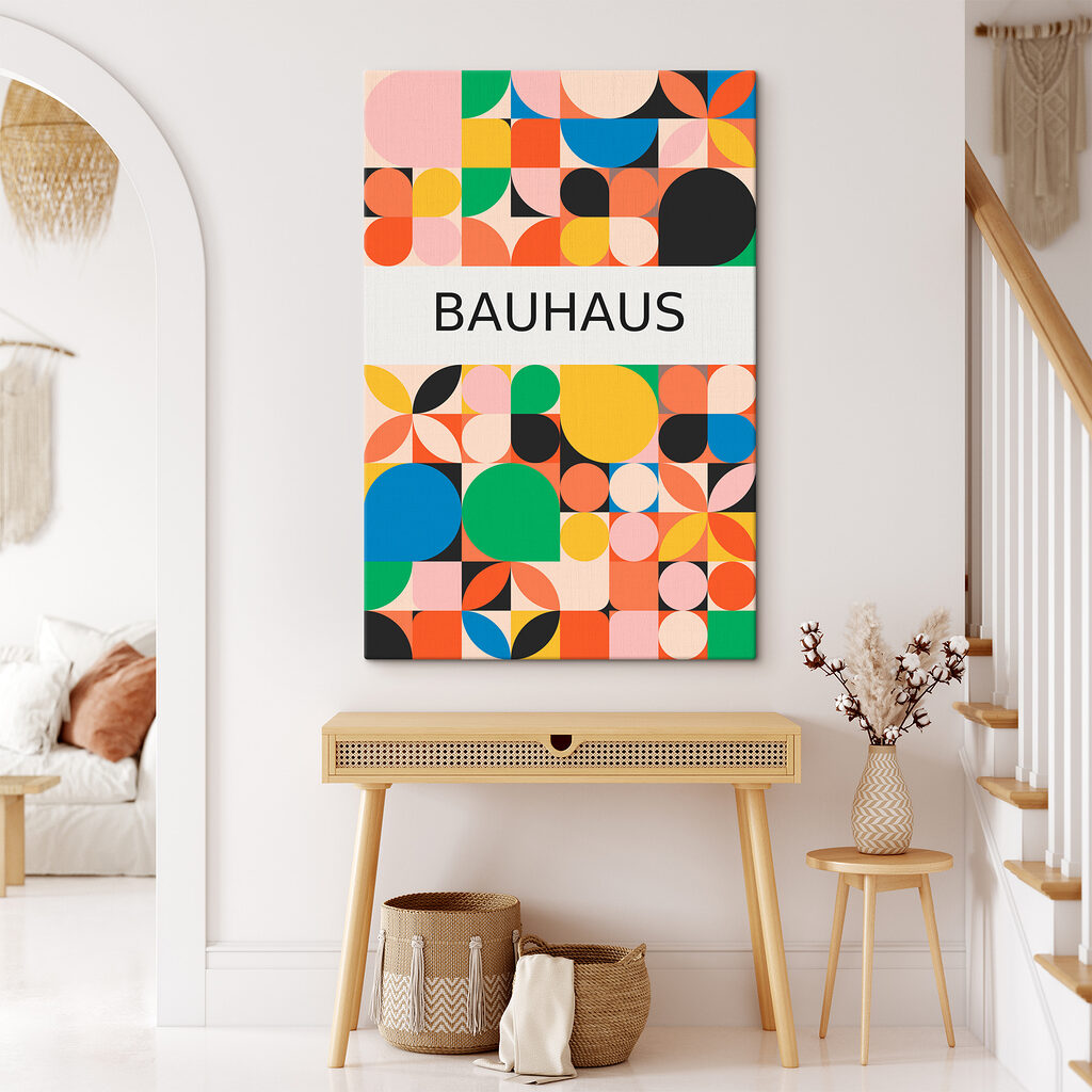 Bauhaus v barevných čtvrtkruzích — interiér 1