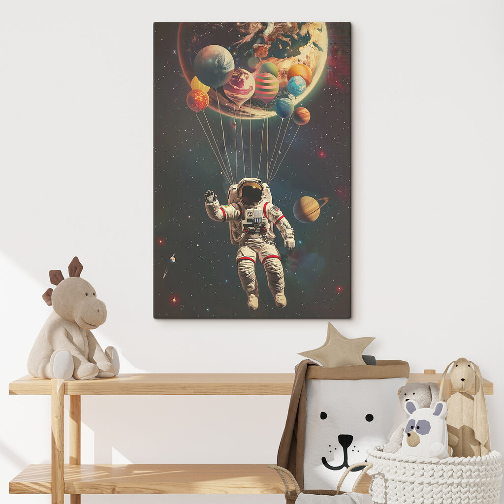 Astronaut s balónky planet v interiéru