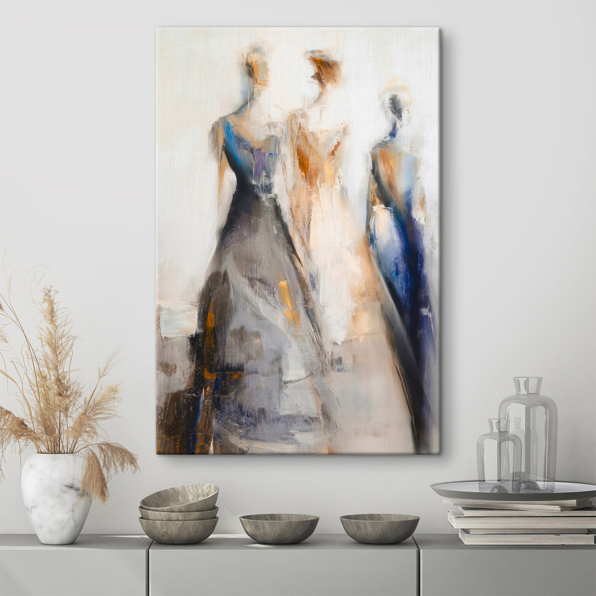 Elegantní abstraktní ženské siluety — interiér 3