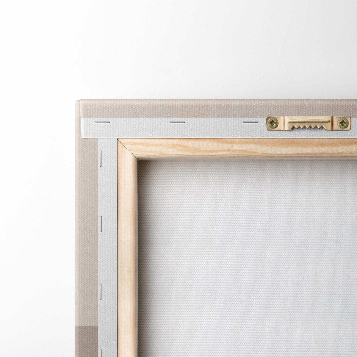 Minimalistická béžová kompozice — zadní strana