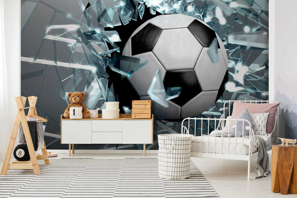 Fotbal skrz střepy v interiéru