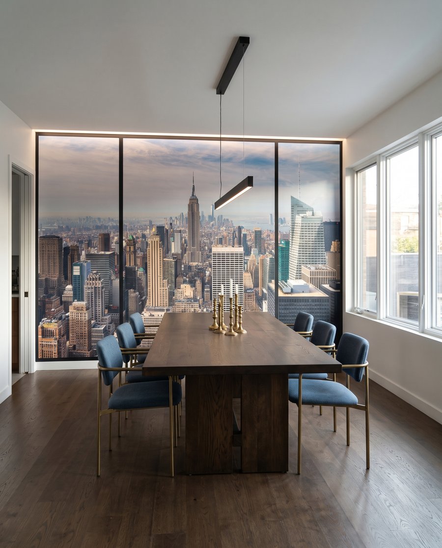 Manhattan za černými rámy — interiér 5