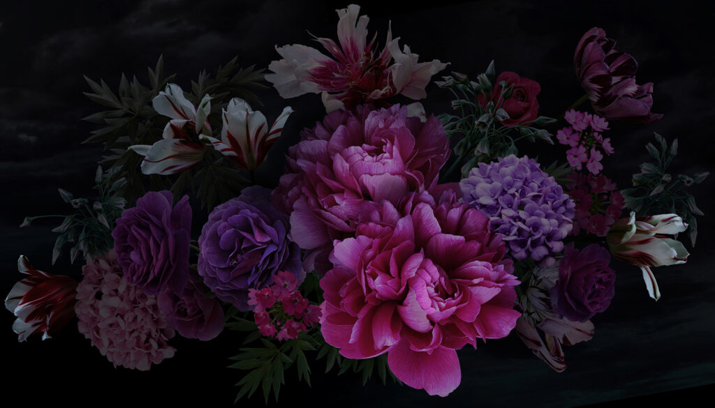 Purpurové květy v noci — celý design